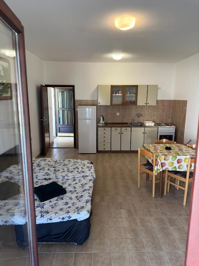 Apartmani Marko Новаля Екстериор снимка