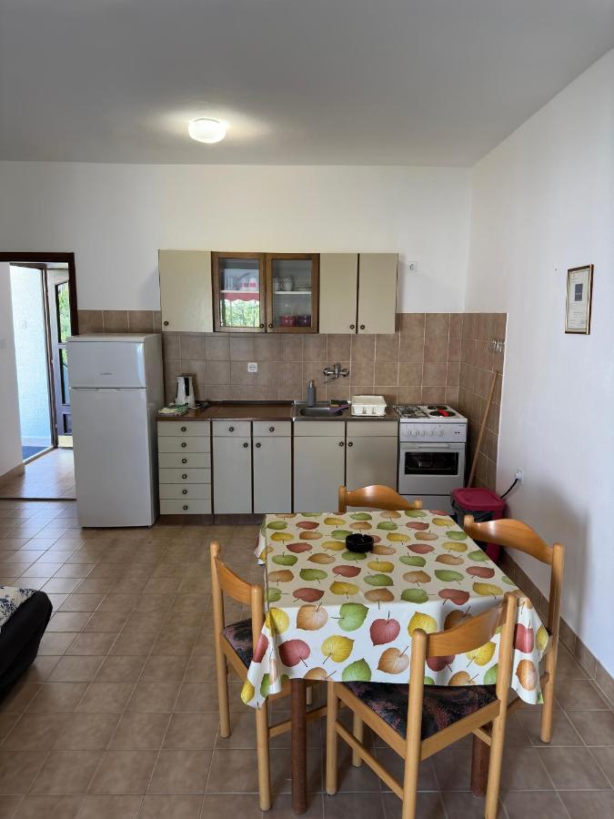 Apartmani Marko Новаля Екстериор снимка