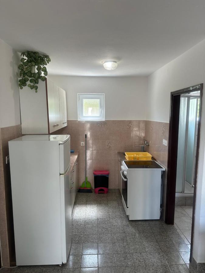 Apartmani Marko Новаля Екстериор снимка