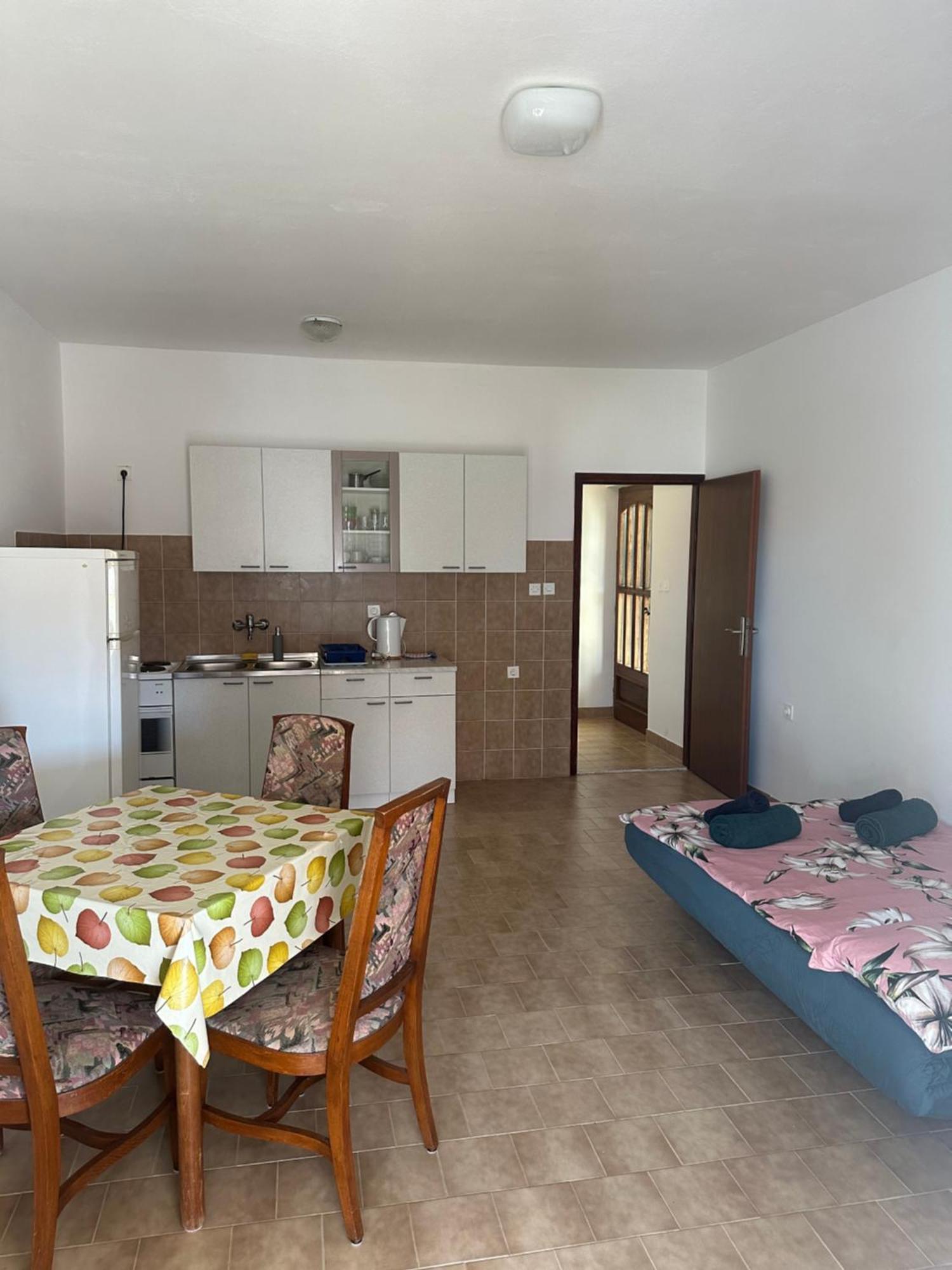 Apartmani Marko Новаля Екстериор снимка